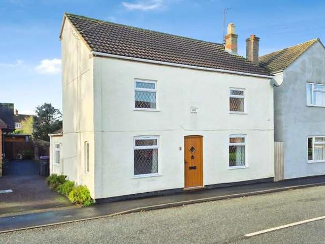 3 Bedroom Detached House