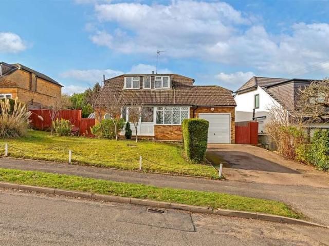 3 Bedroom Detached House