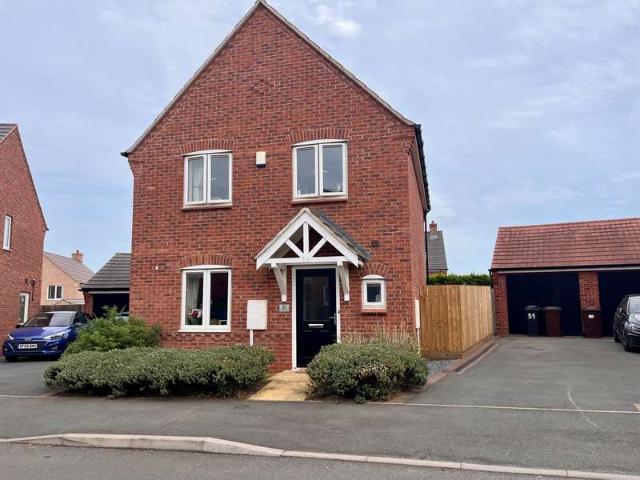 3 Bedroom Detached House