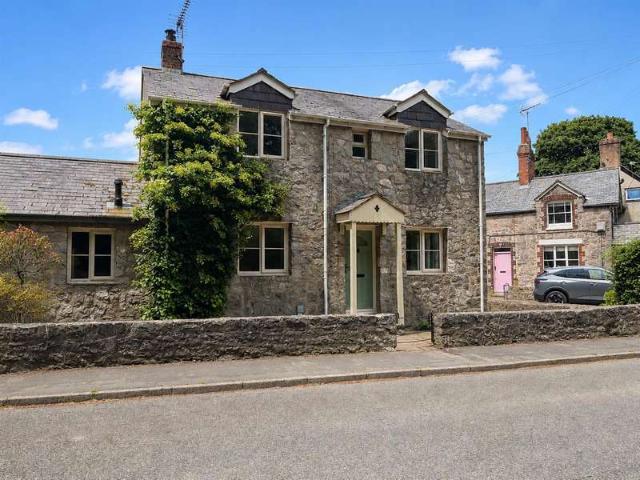 3 Bedroom Detached House