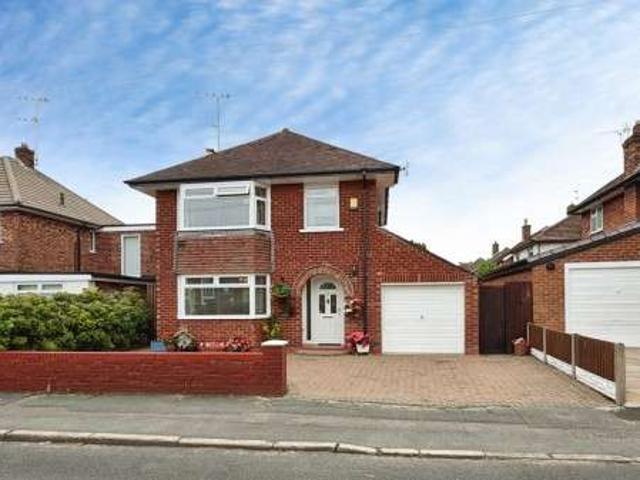 3 Bedroom Detached House