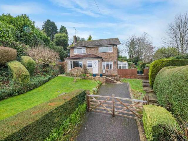 3 Bedroom Detached House