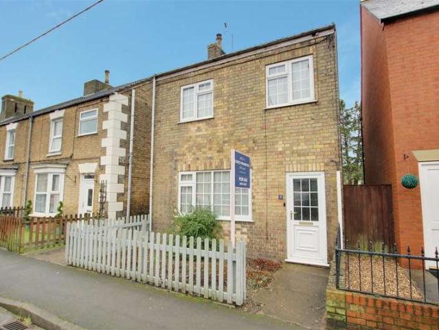 3 Bedroom Detached House