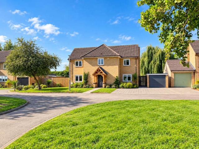 3 Bedroom Detached House