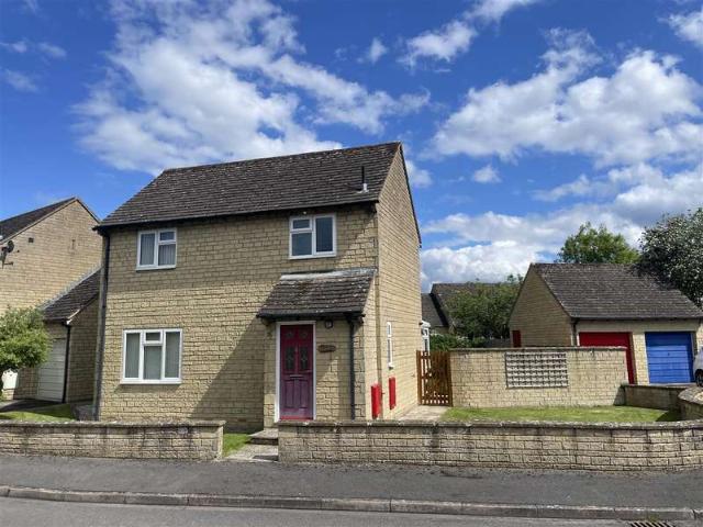 3 Bedroom Detached House
