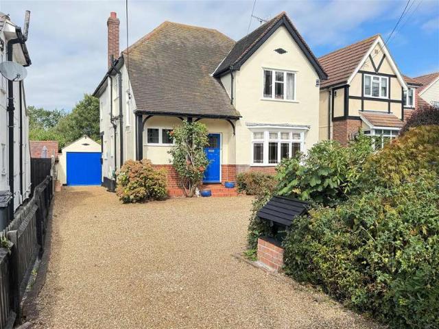 3 Bedroom Detached House