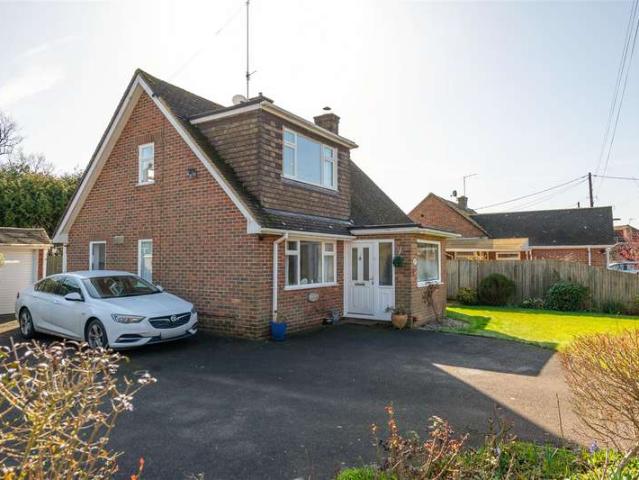 3 Bedroom Detached House