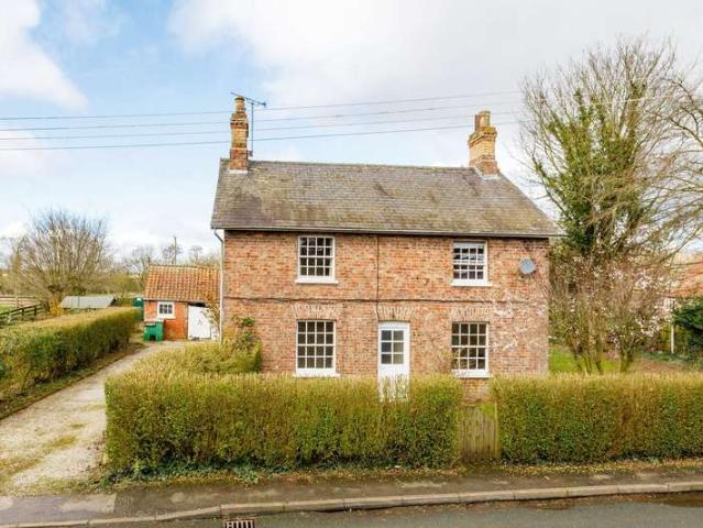 3 Bedroom Detached House