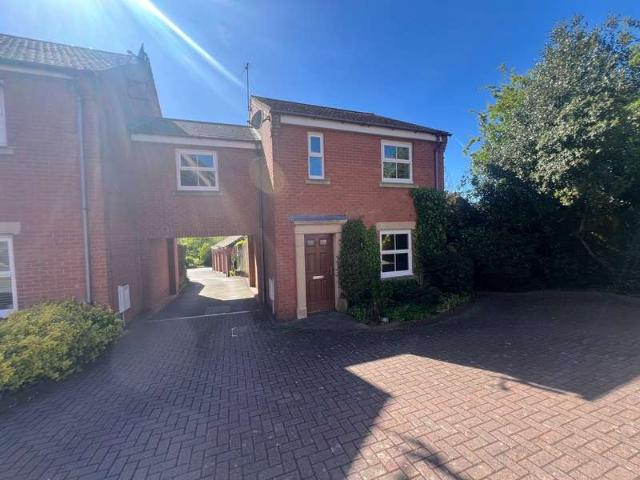 3 Bedroom Detached House