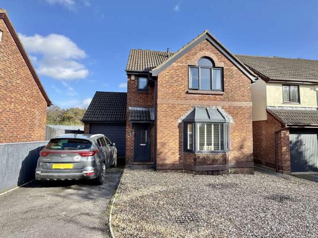 3 Bedroom Detached House