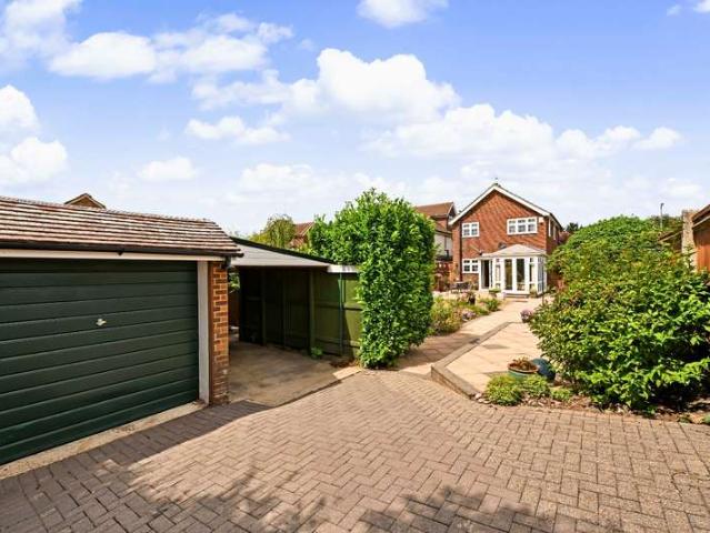 3 Bedroom Detached House