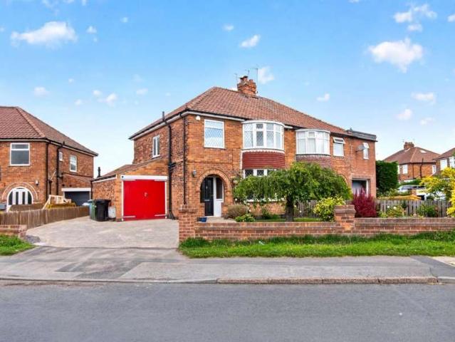 3 Bedroom Detached House
