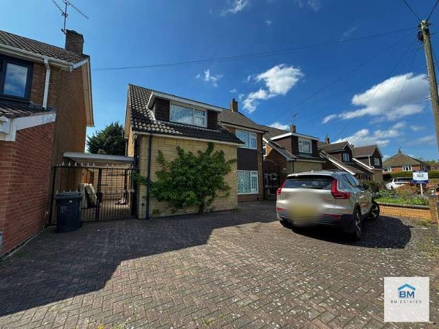3 Bedroom Detached House