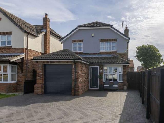 3 Bedroom Detached House