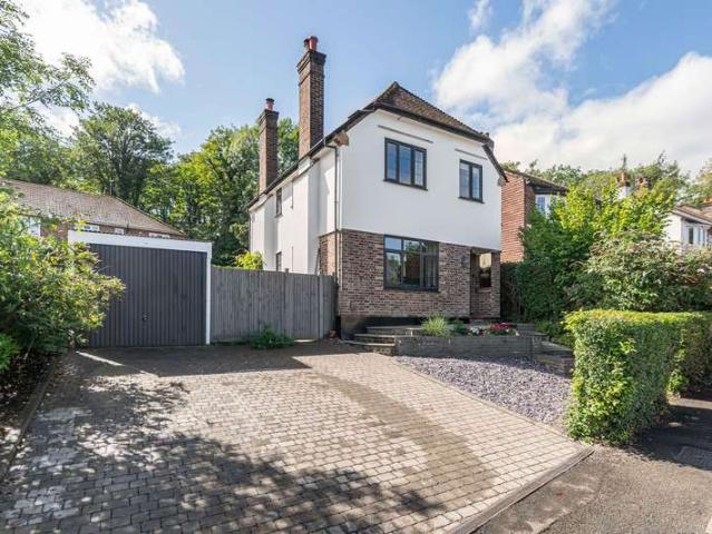 3 Bedroom Detached House