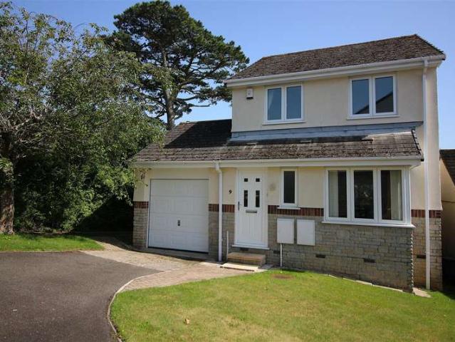 3 Bedroom Detached House