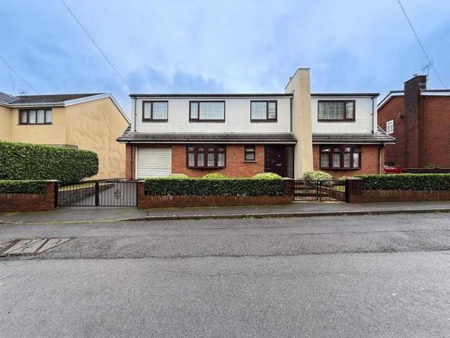 3 Bedroom Detached House