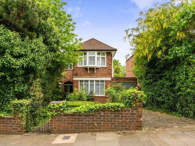 3 Bedroom Detached House
