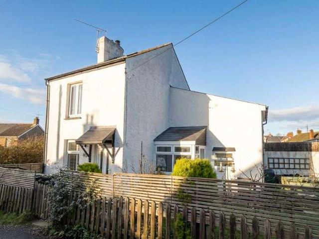 3 Bedroom Detached House