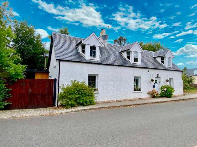 3 Bedroom Detached House