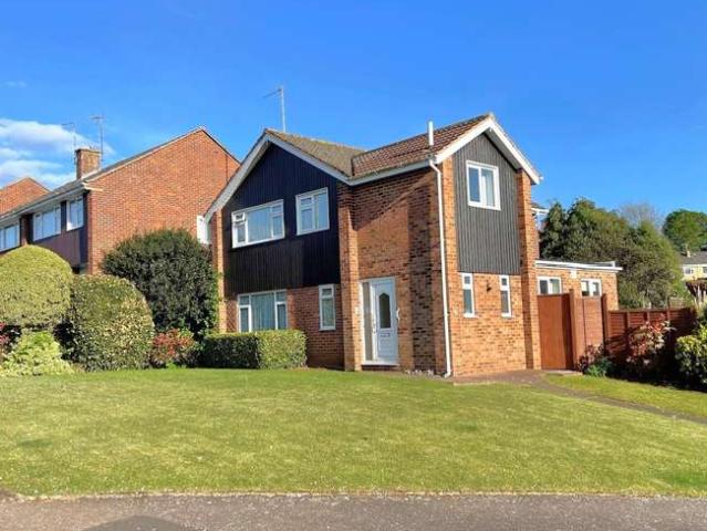 3 Bedroom Detached House