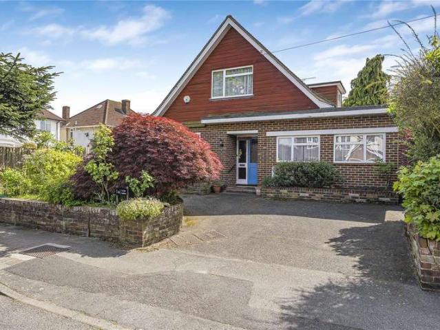 3 Bedroom Detached House