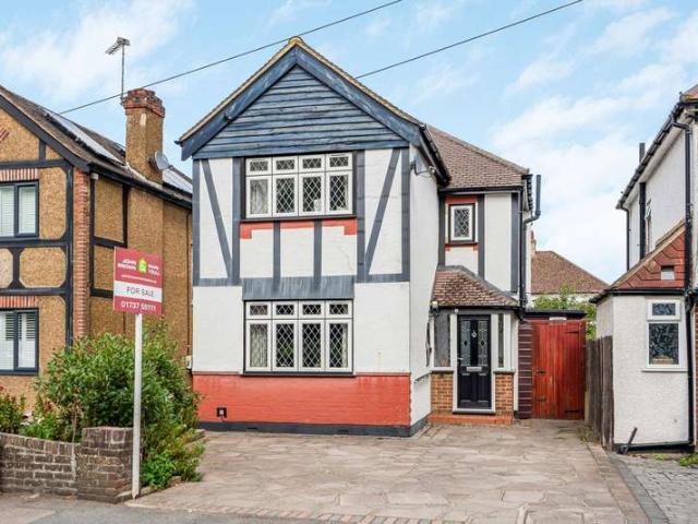 3 Bedroom Detached House