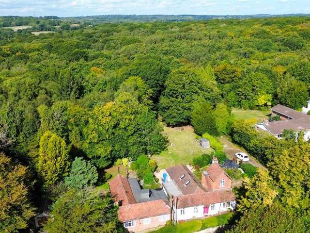 3 Bedroom Detached House