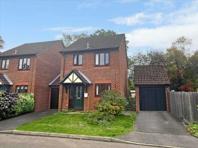 3 Bedroom Detached House
