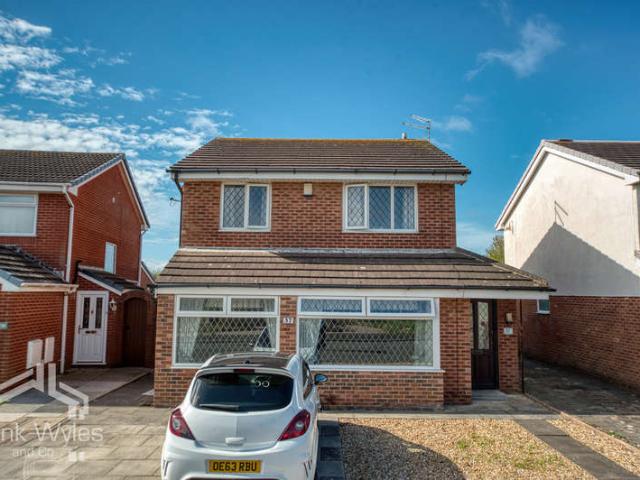 3 Bedroom Detached House