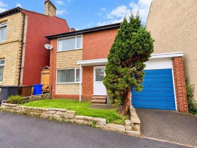 3 Bedroom Detached House
