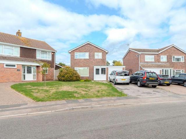 3 Bedroom Detached House
