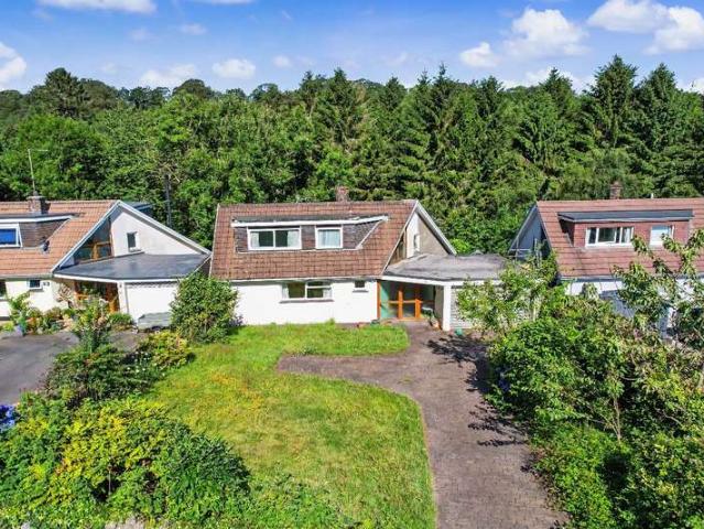3 Bedroom Detached House