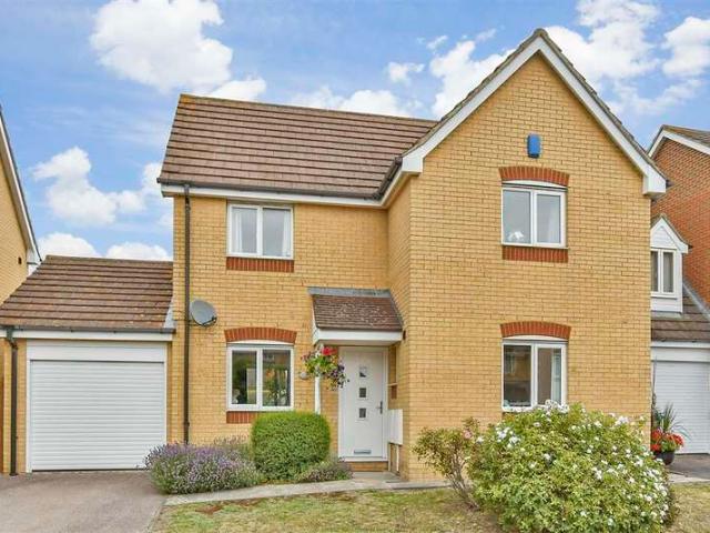 3 Bedroom Detached House