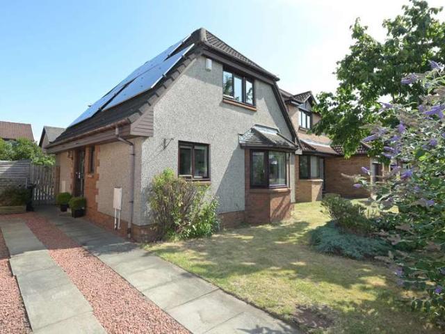 3 Bedroom Detached House