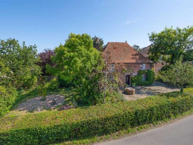 3 Bedroom Detached House