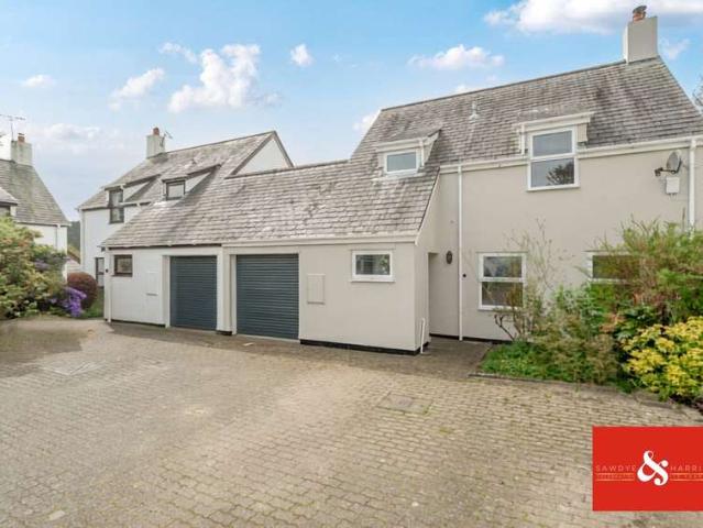 3 Bedroom Semi Detached House