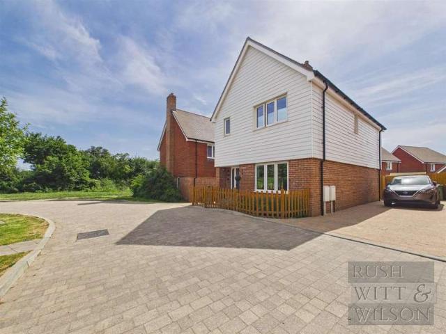 3 Bedroom Detached House