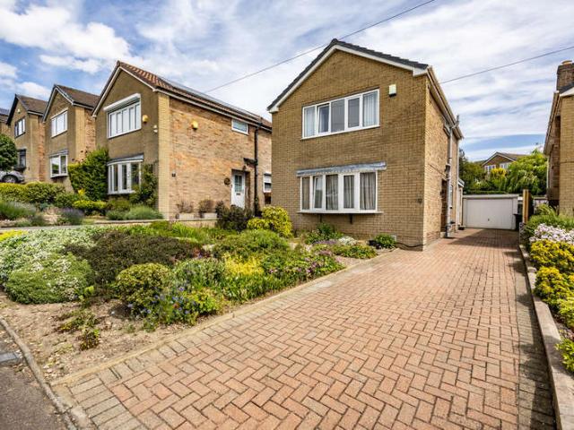 3 Bedroom Detached House