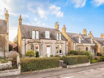 3 Bedroom Detached House
