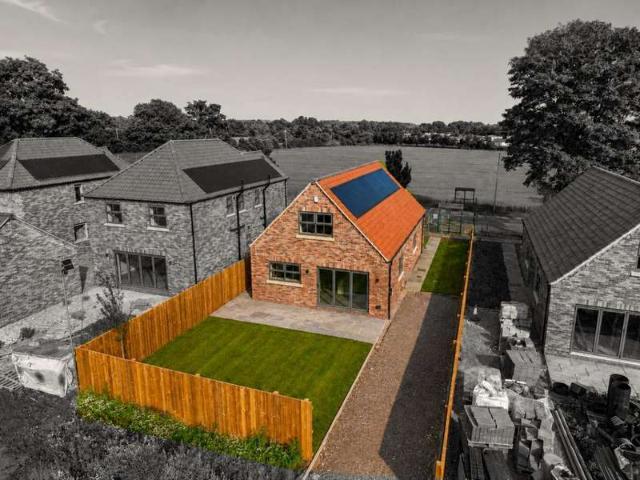 3 Bedroom Detached House