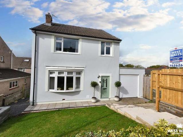 3 Bedroom Detached House