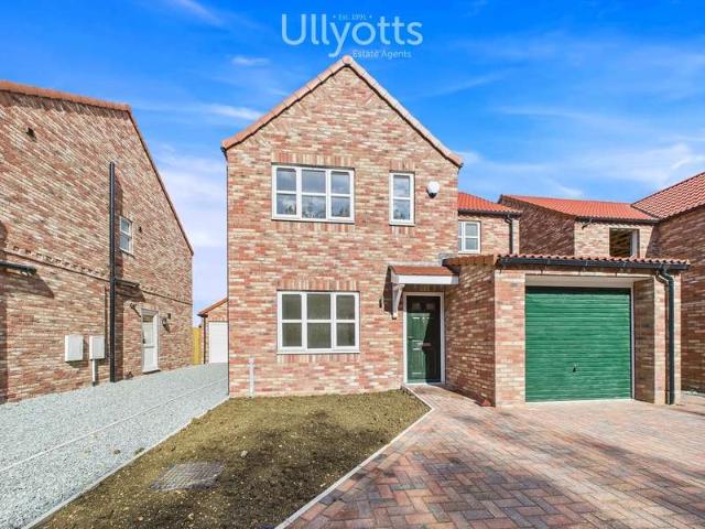 3 Bedroom Detached House
