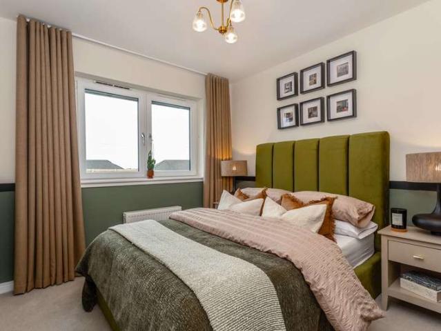 3 Bedroom Detached House