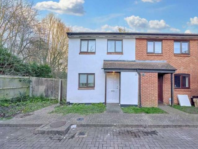 3 Bedroom Detached House