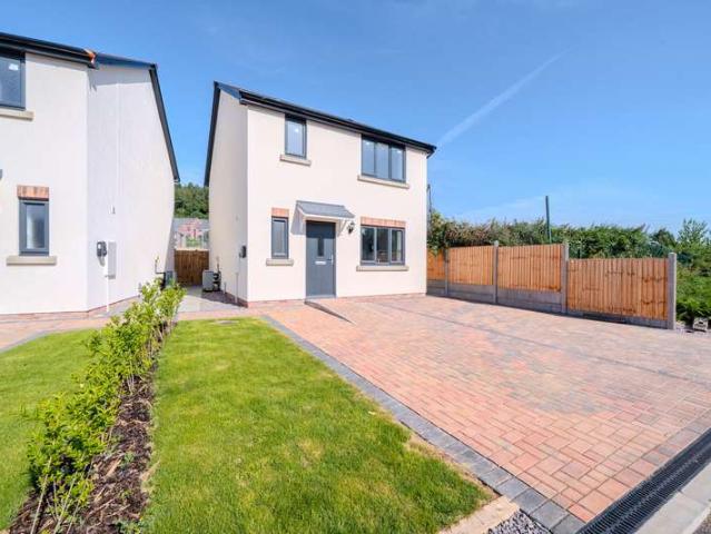 3 Bedroom Detached House