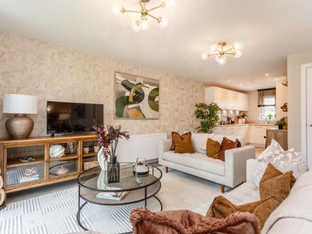 3 Bedroom Detached House