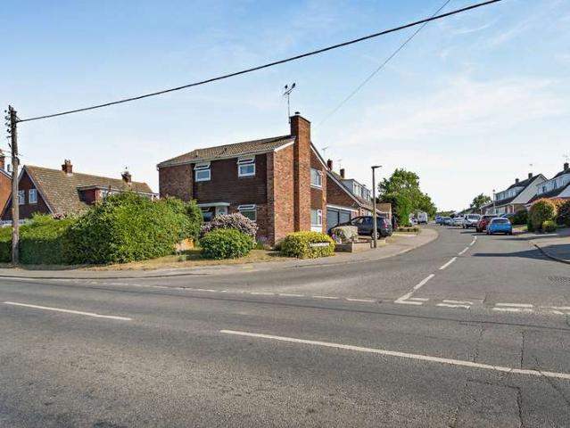 3 Bedroom Detached House