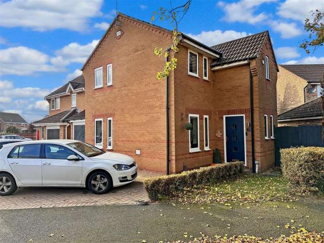 3 Bedroom Detached House
