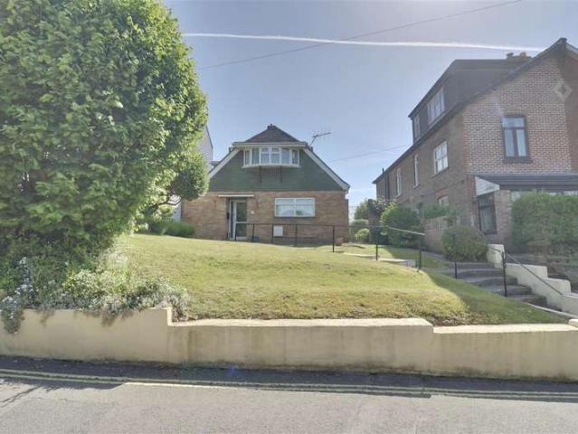 3 Bedroom Detached House